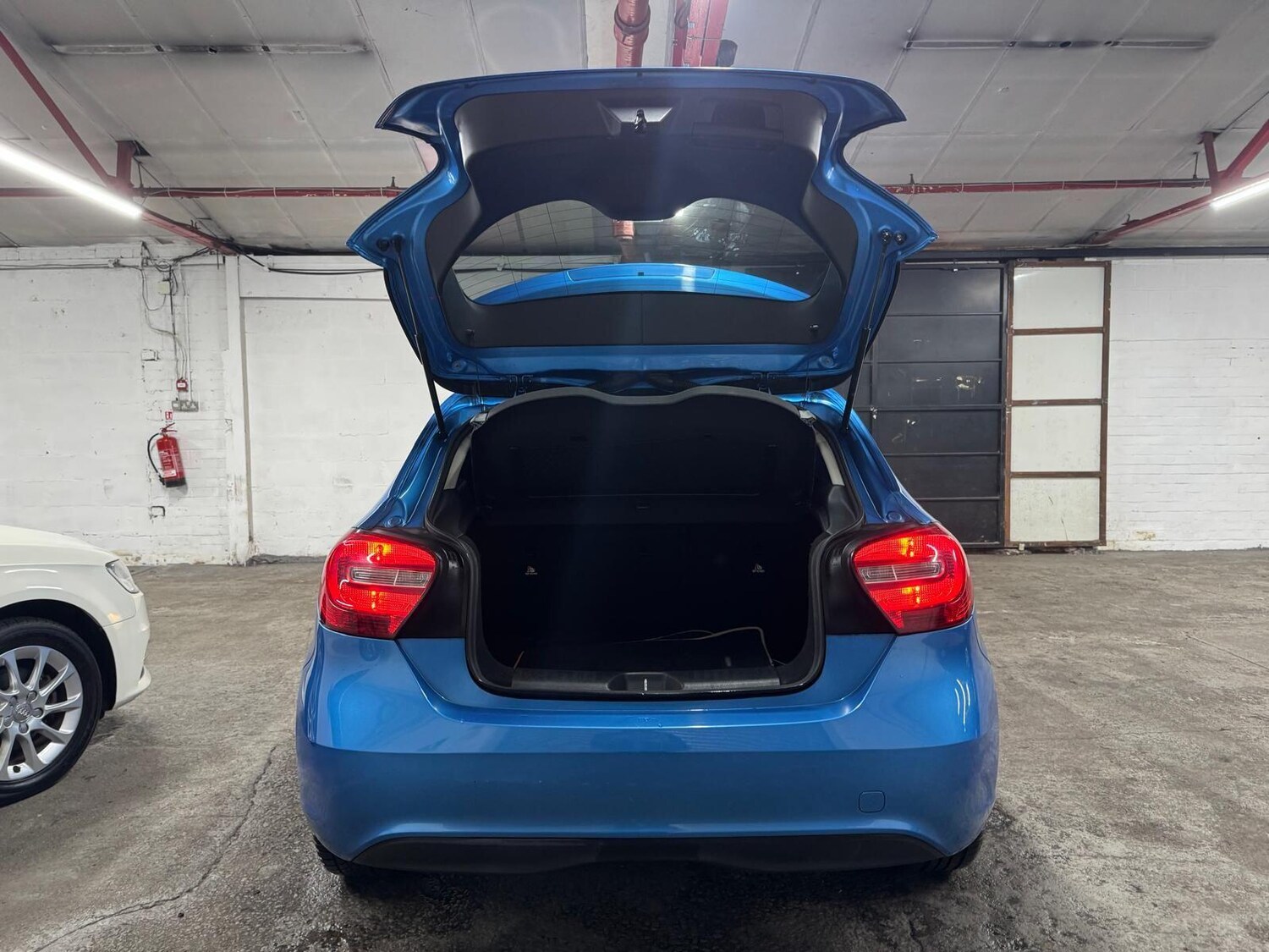 Used Mercedes-Benz A-Class 2013 for sale - 77468886: Photo 25