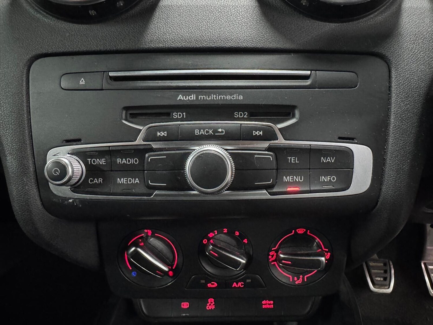 Used Audi A1 2015 for sale - 76936373: Photo 26