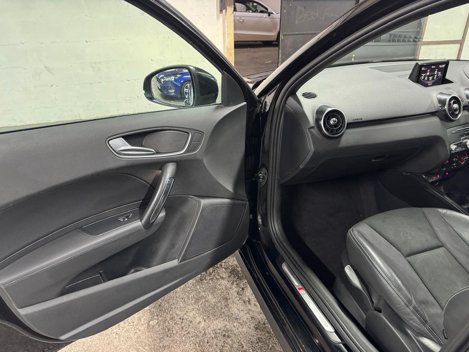 Used Audi A1 2015 for sale - 76936373: Photo 45