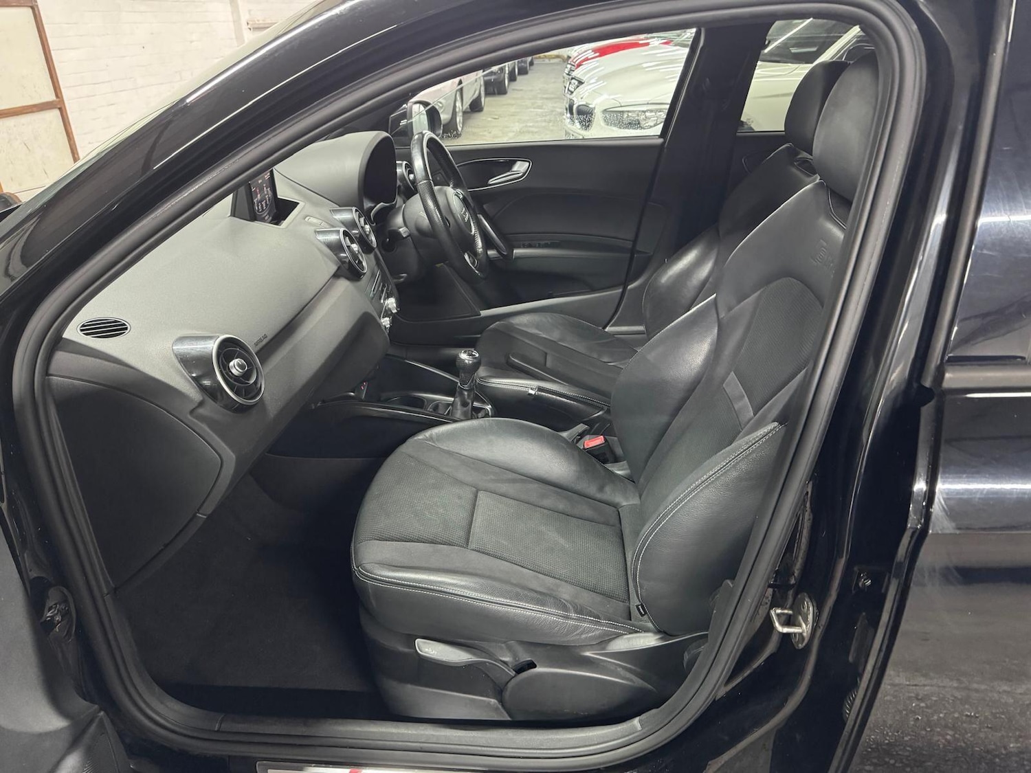 Used Audi A1 2015 for sale - 76936373: Photo 46