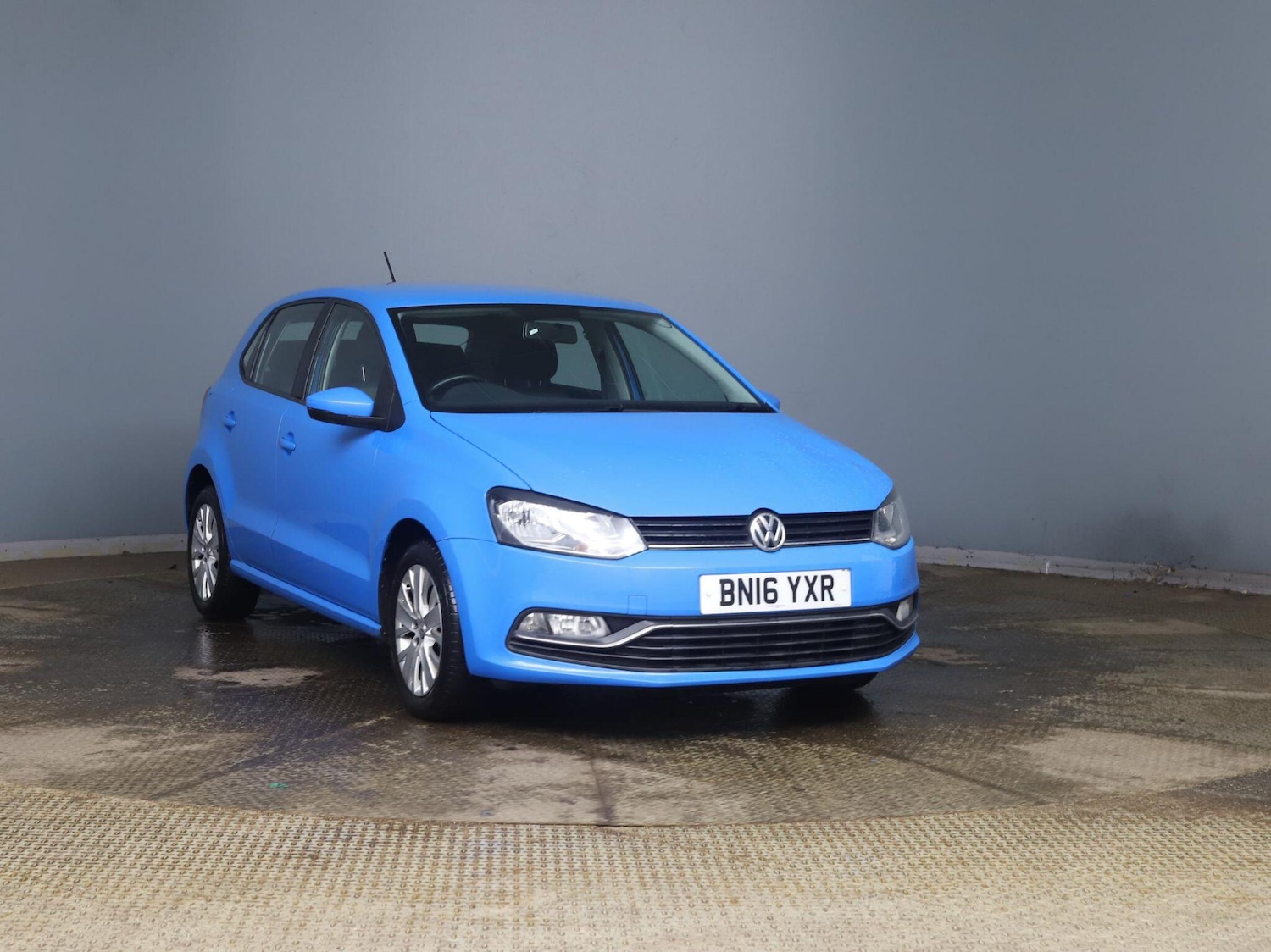 Used Volkswagen Polo for sale - 77509697: Photo 2