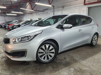 2016 (16) - 1.6 CRDi 3 Euro 6 (s/s) 5dr