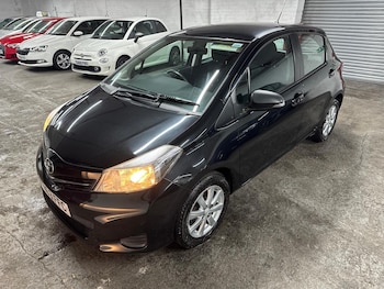 Used Toyota Yaris 2013 for sale - 77163033: Photo