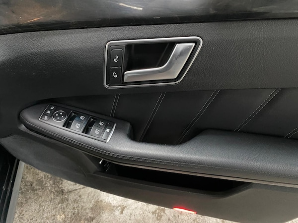 Used Mercedes-Benz E Class 2013 for sale - 76294753: Photo 11