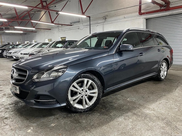 Used Mercedes-Benz E Class 2013 for sale - 76294753: Photo 1
