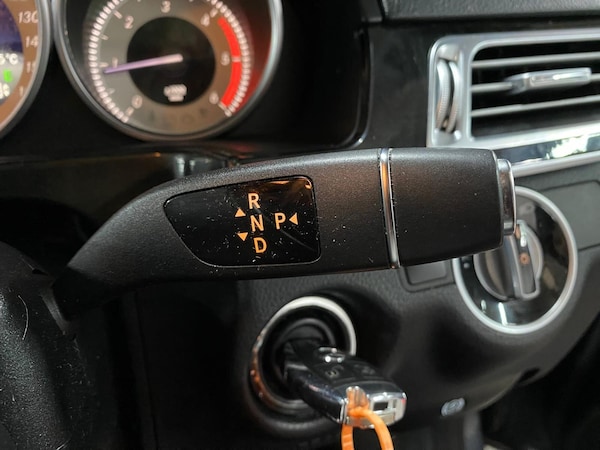 Used Mercedes-Benz E Class 2013 for sale - 76294753: Photo 26