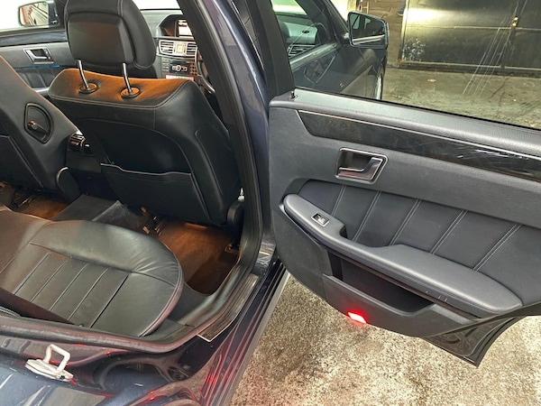 Used Mercedes-Benz E Class 2013 for sale - 76294753: Photo 28