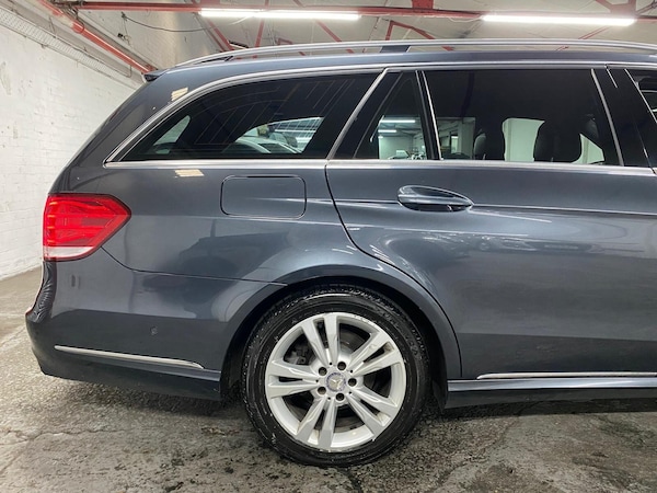 Used Mercedes-Benz E Class 2013 for sale - 76294753: Photo 34