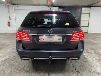 Used Mercedes-Benz E Class 2013 for sale - 76294753: Photo 3