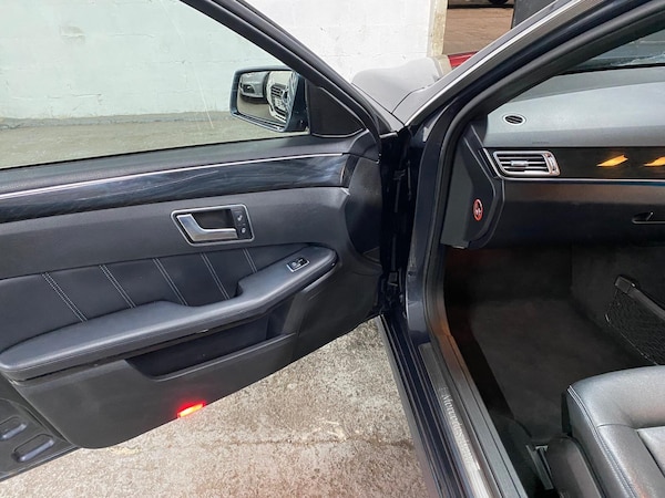 Used Mercedes-Benz E Class 2013 for sale - 76294753: Photo 47