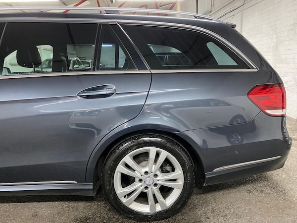 Used Mercedes-Benz E Class 2013 for sale - 76294753: Photo 49