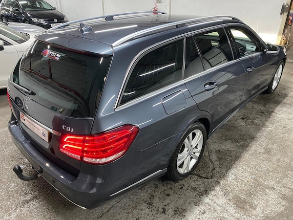 Used Mercedes-Benz E Class 2013 for sale - 76294753: Photo 59