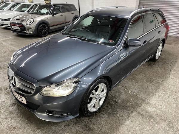 Used Mercedes-Benz E Class 2013 for sale - 76294753: Photo 61