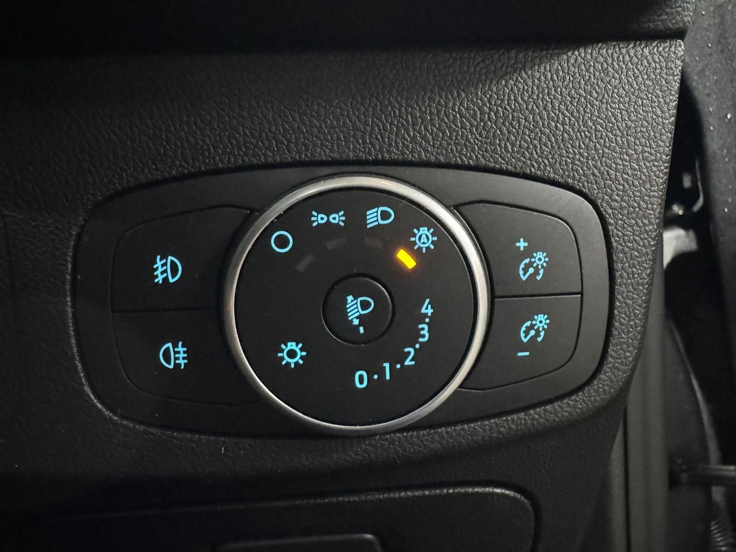 Used Ford Focus 2020 for sale - 77793805: Photo 25