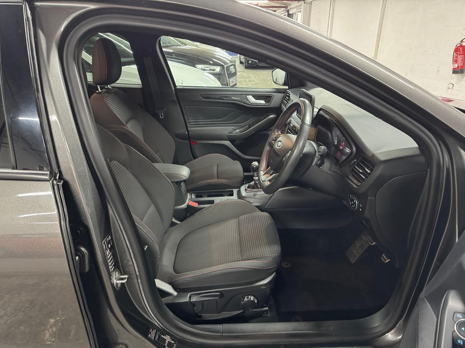 Used Ford Focus 2020 for sale - 77793805: Photo 9