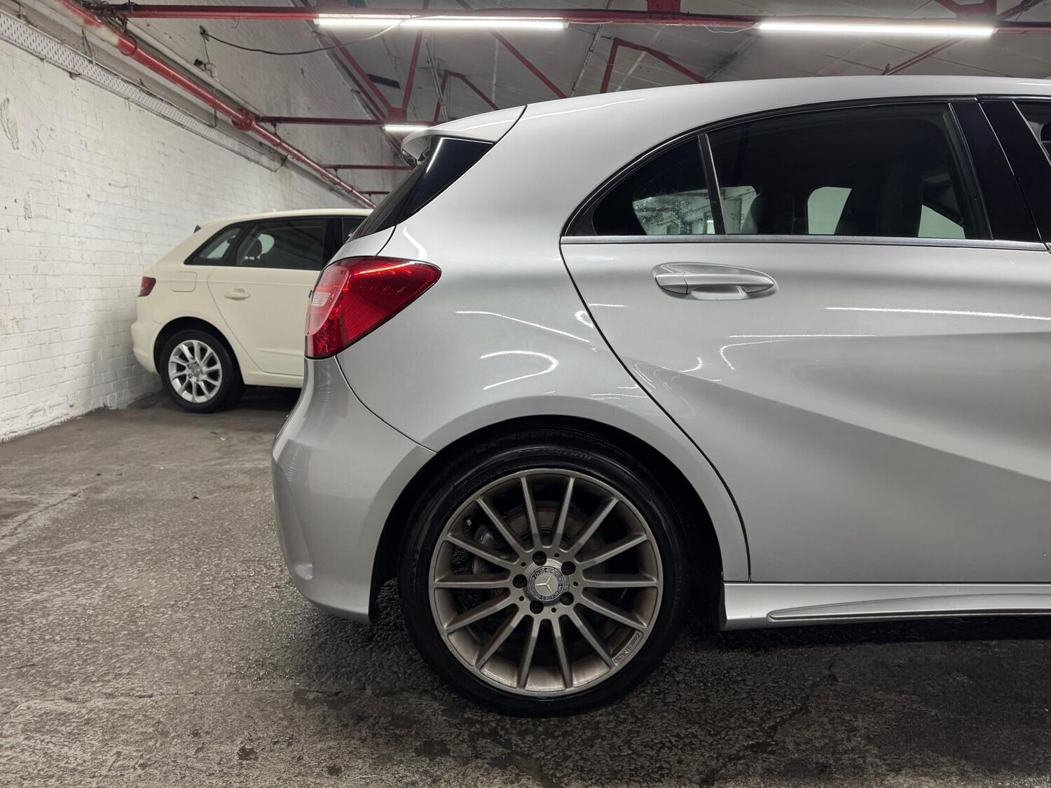 Used Mercedes-Benz A-Class 2014 for sale - 77478932: Photo 27