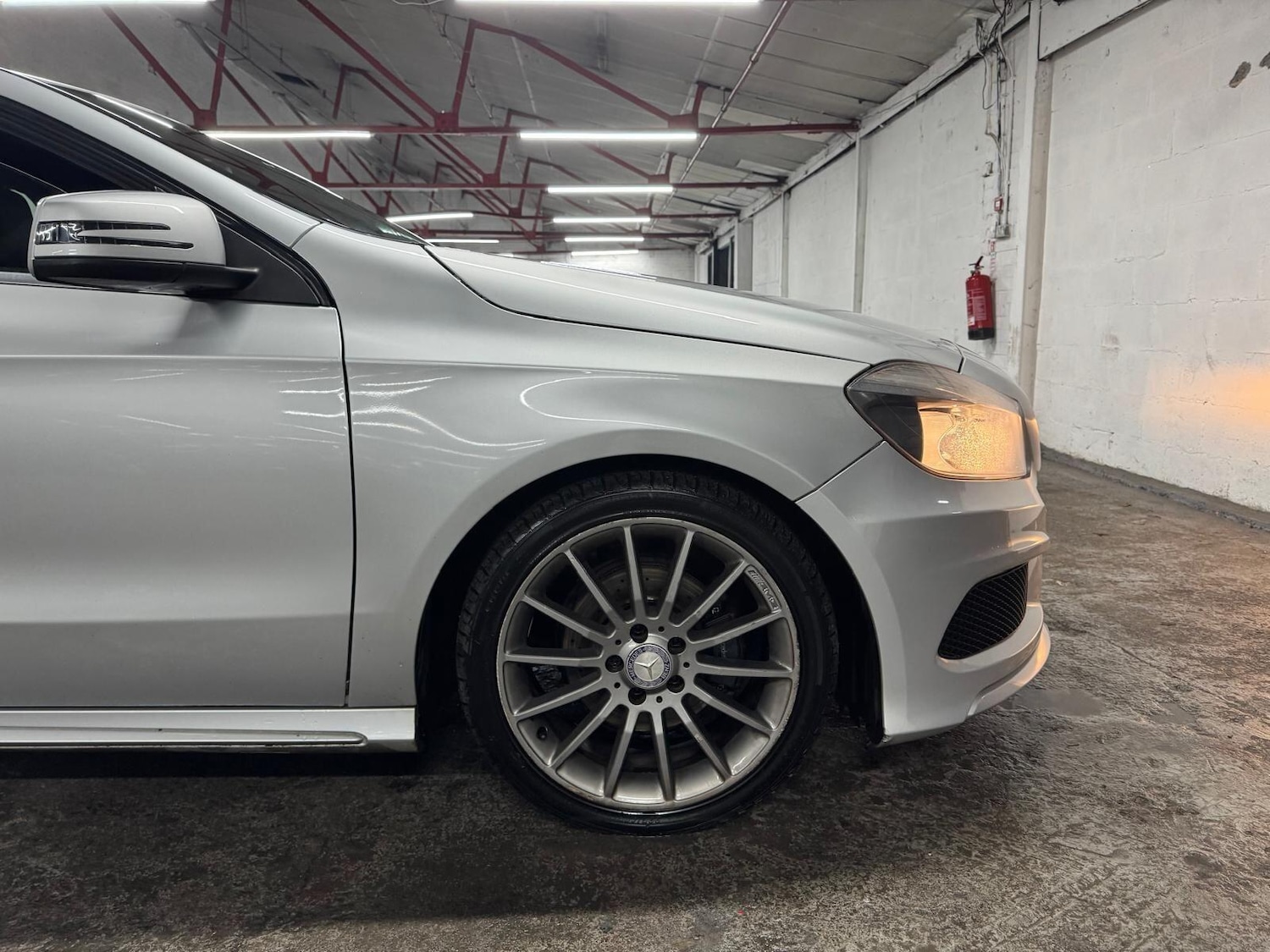 Used Mercedes-Benz A-Class 2014 for sale - 77478932: Photo 9