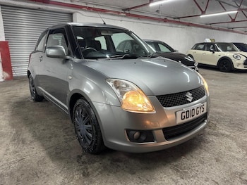 Used Suzuki Swift 2010 for sale - 77439741: Photo
