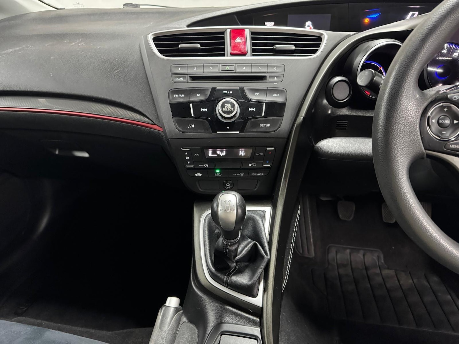 Used Honda Civic 2014 for sale - 76913726: Photo 21