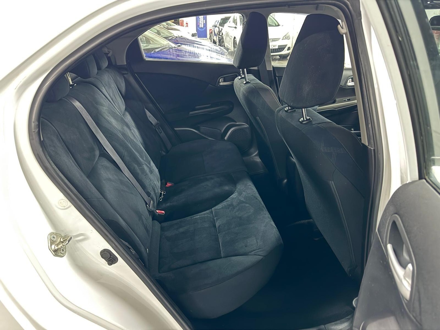 Used Honda Civic 2014 for sale - 76913726: Photo 27