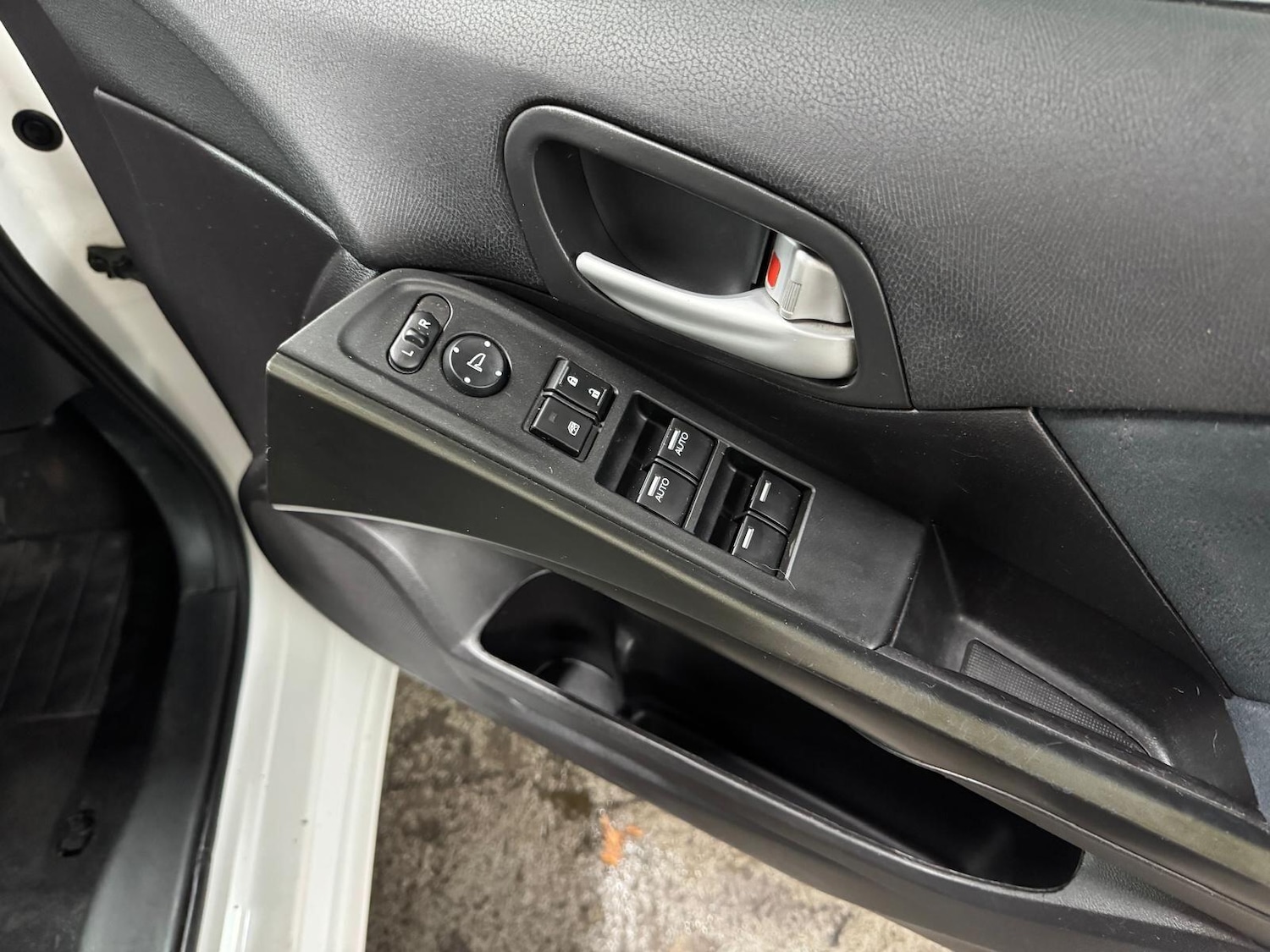 Used Honda Civic 2014 for sale - 76913726: Photo 32