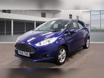 Used Ford Fiesta 2015 for sale - 77637830: Photo