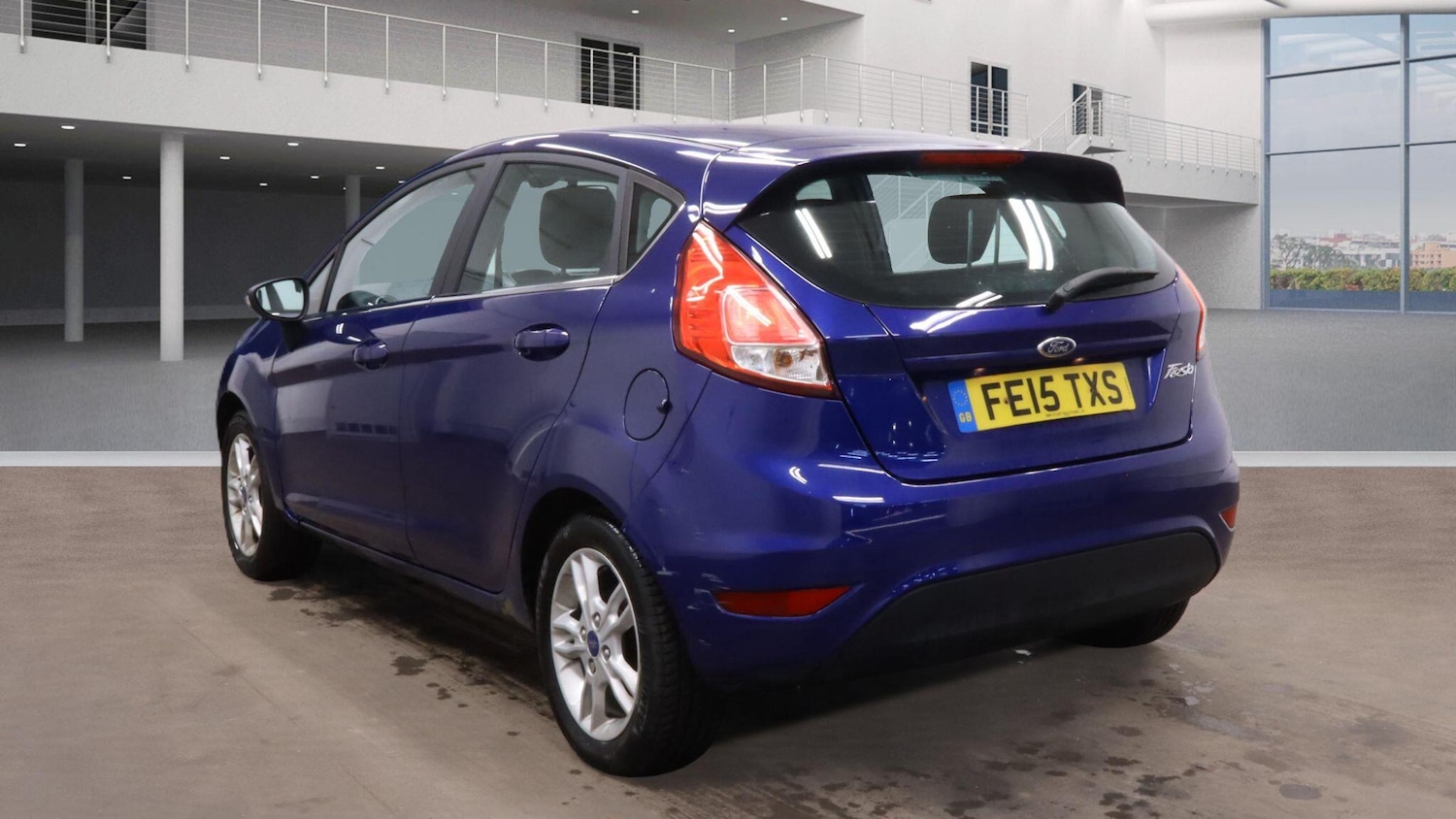 Used Ford Fiesta 2015 for sale - 77637830: Photo 2