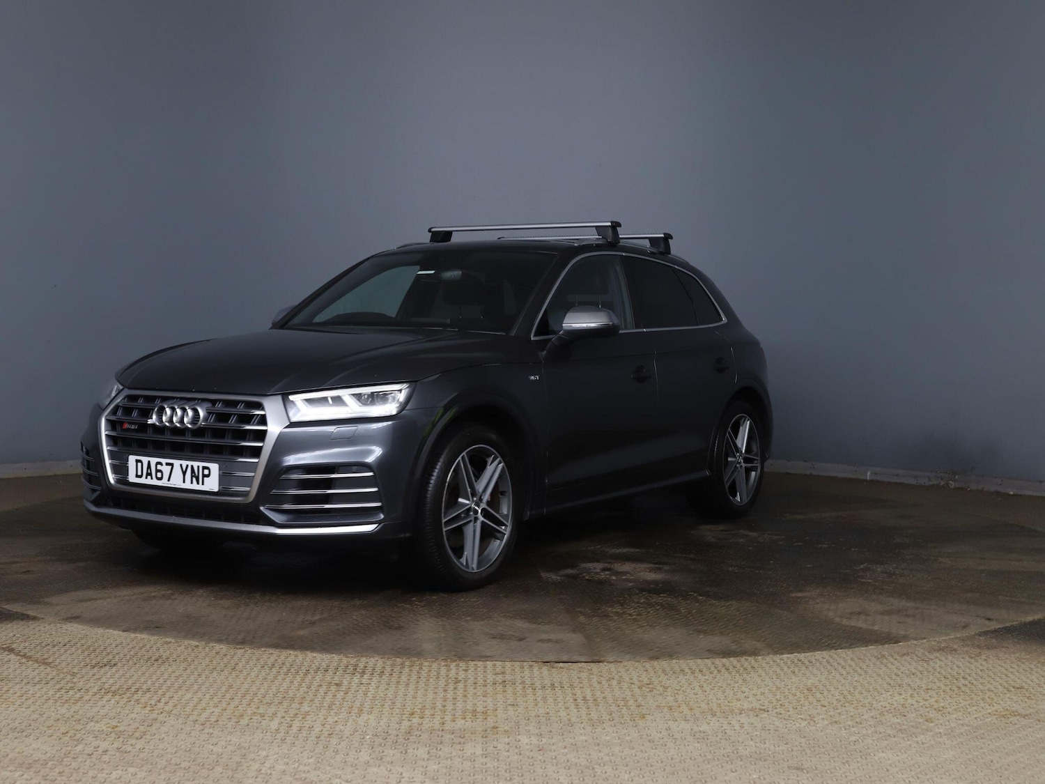 Used Audi Q5 2017 for sale - 76498704: Photo 1