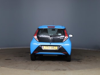 Used Toyota AYGO 2016 for sale - 76499890: Photo