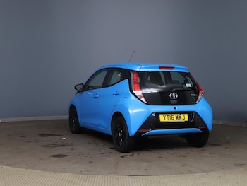Used Toyota AYGO 2016 for sale - 76499890: Photo
