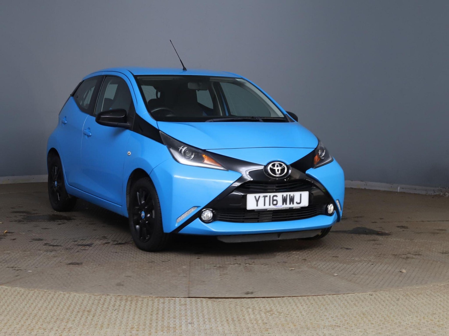 Used Toyota AYGO 2016 for sale - 76499890: Photo 5