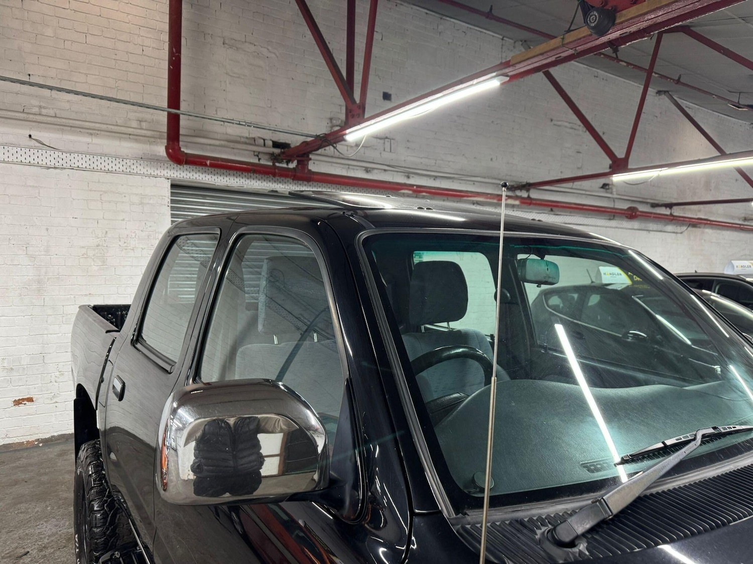 Used Toyota Hilux 2002 for sale - 77710589: Photo 25