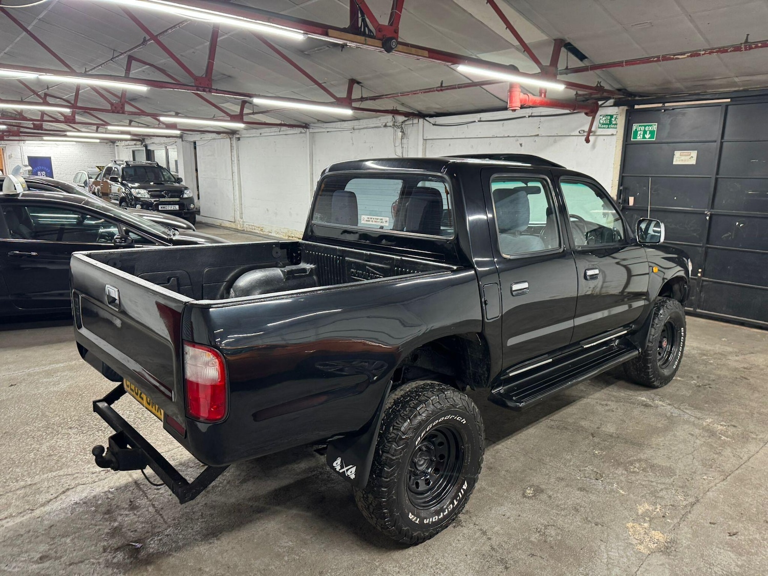 Used Toyota Hilux 2002 for sale - 77710589: Photo 30