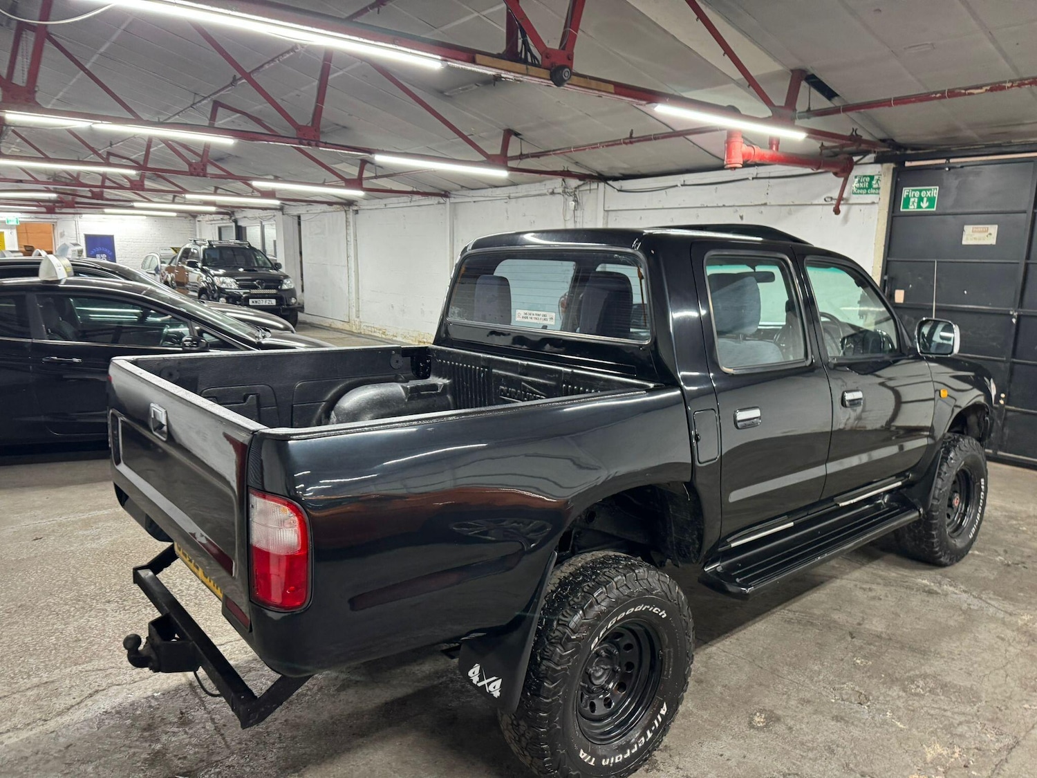 Used Toyota Hilux 2002 for sale - 77710589: Photo 31