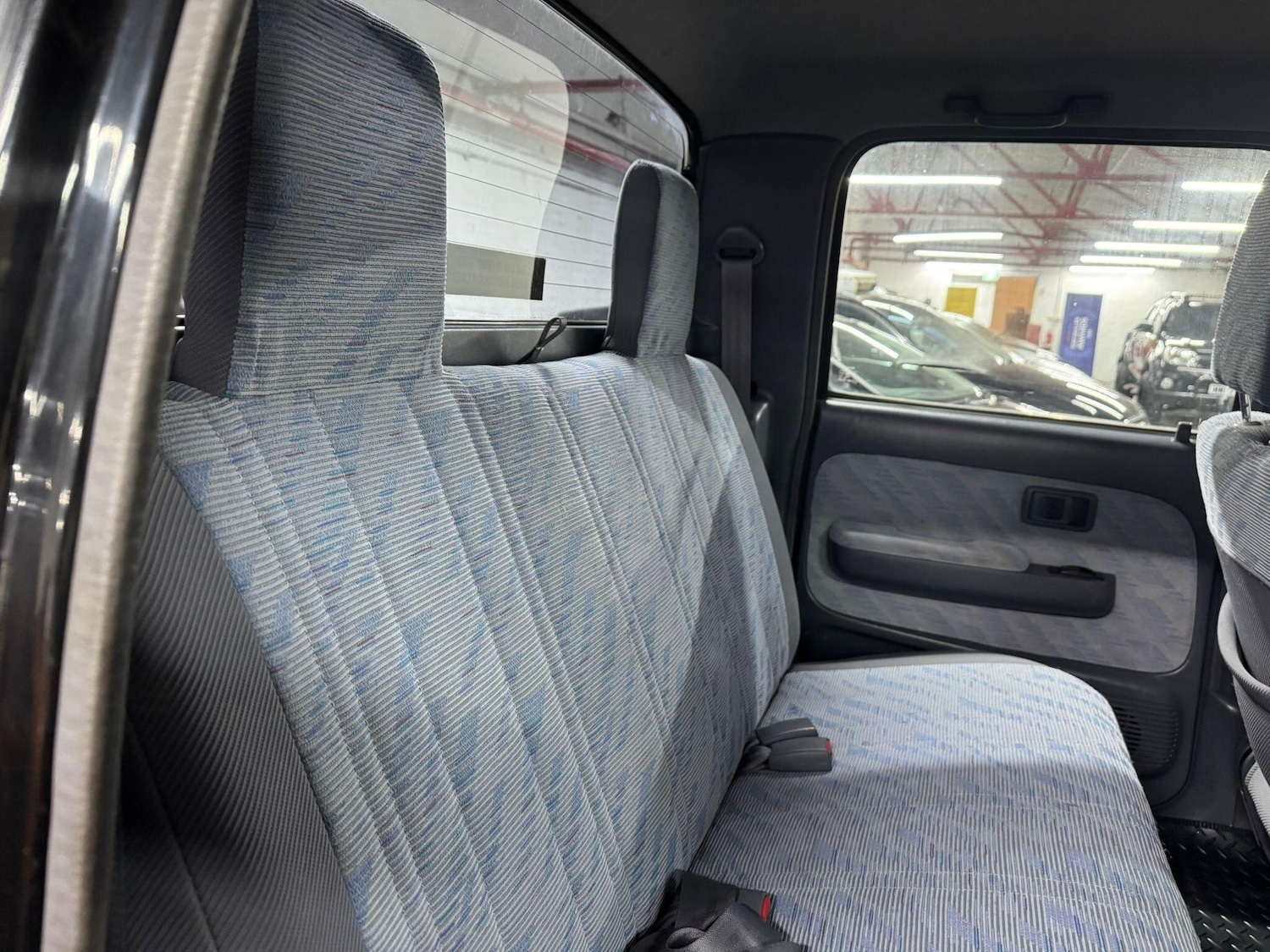 Used Toyota Hilux 2002 for sale - 77710589: Photo 36