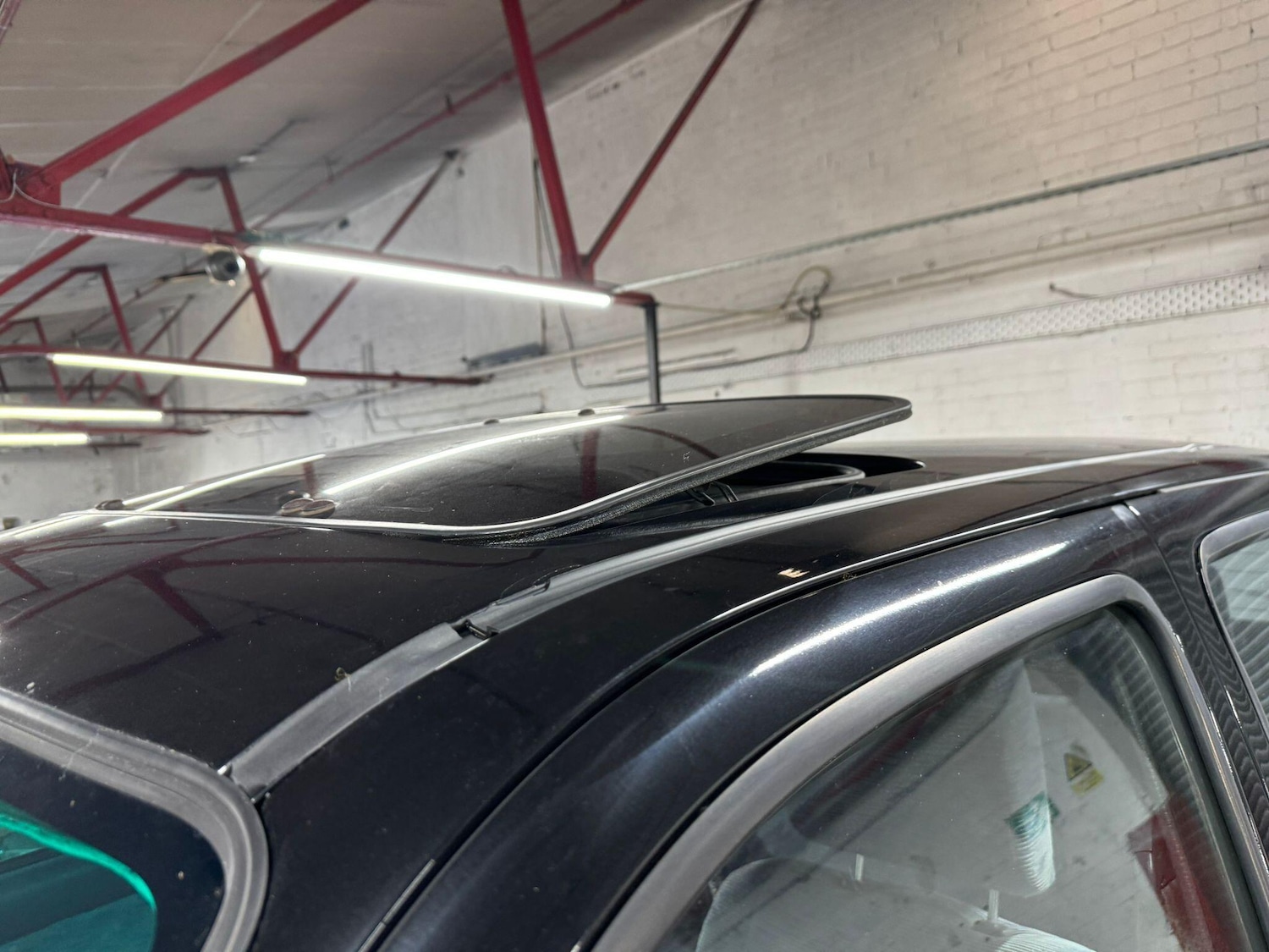 Used Toyota Hilux 2002 for sale - 77710589: Photo 47