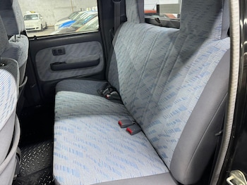 Used Toyota Hilux 2002 for sale - 77710589: Photo