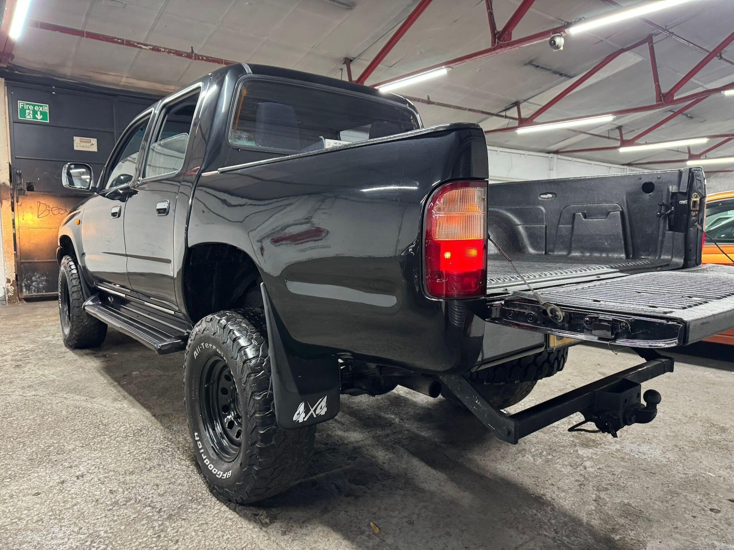 Used Toyota Hilux 2002 for sale - 77710589: Photo 53