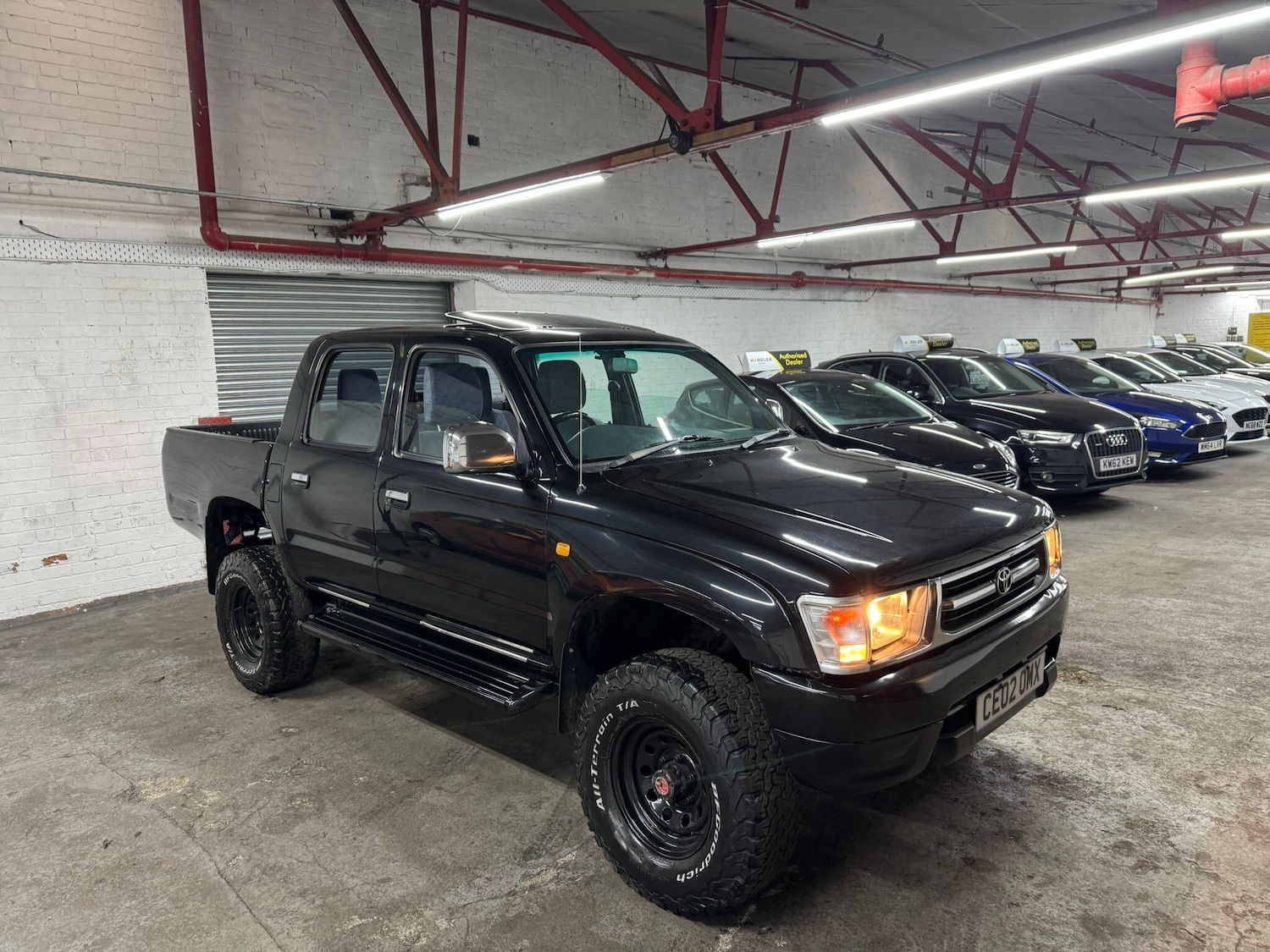 Used Toyota Hilux 2002 for sale - 77710589: Photo 60