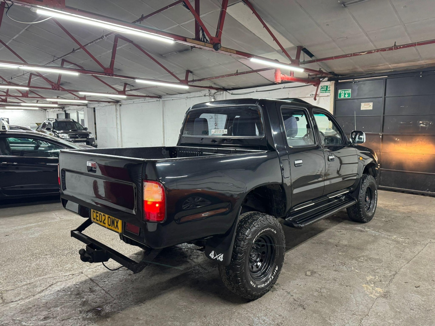 Used Toyota Hilux 2002 for sale - 77710589: Photo 9