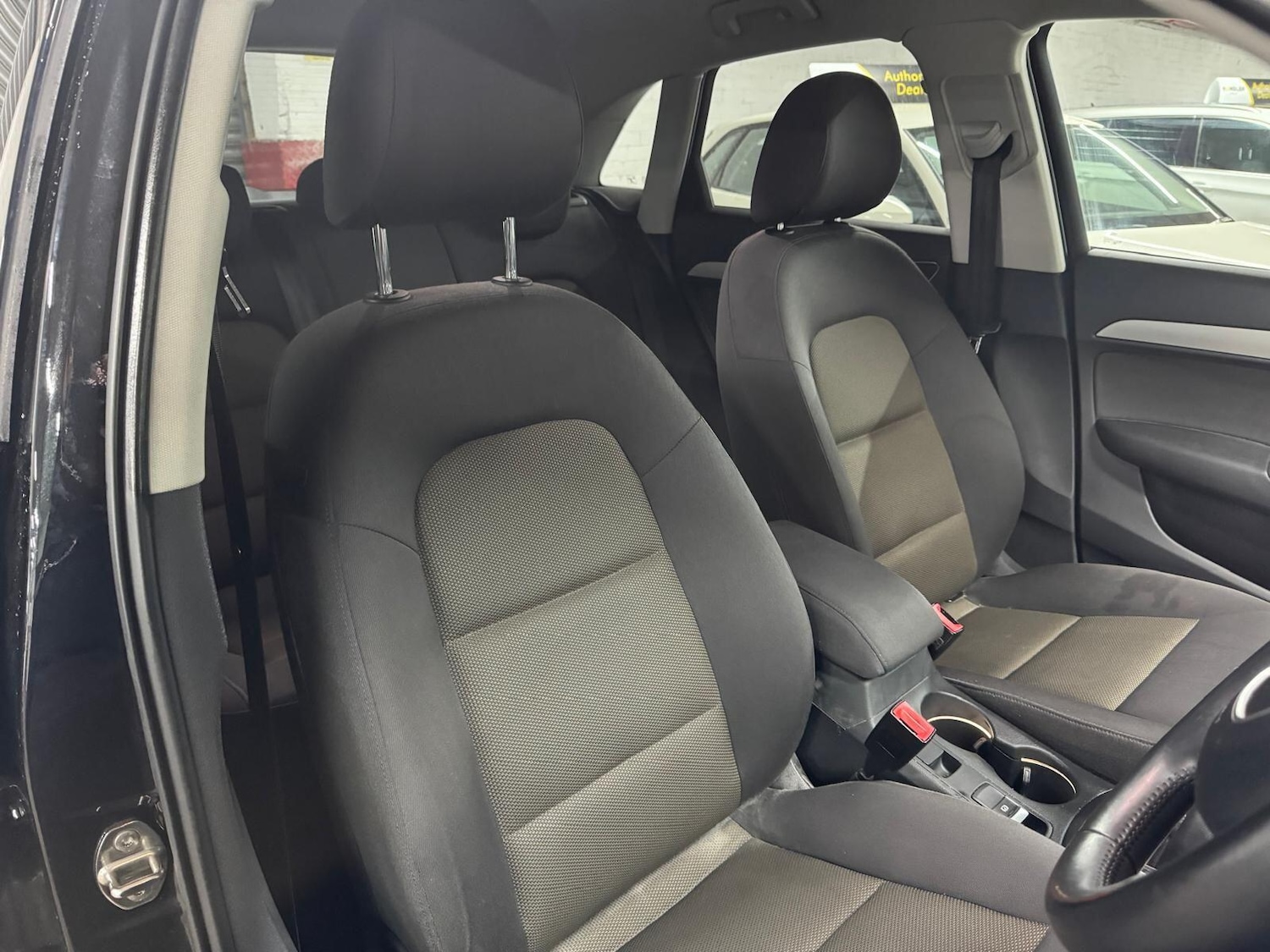 Used Audi Q3 2012 for sale - 77497021: Photo 44