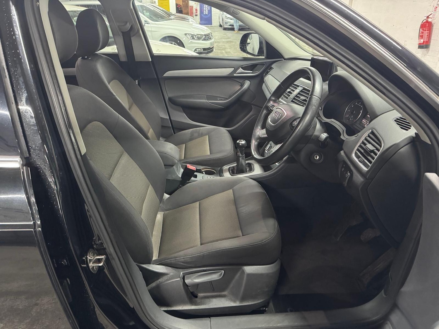 Used Audi Q3 2012 for sale - 77497021: Photo 45