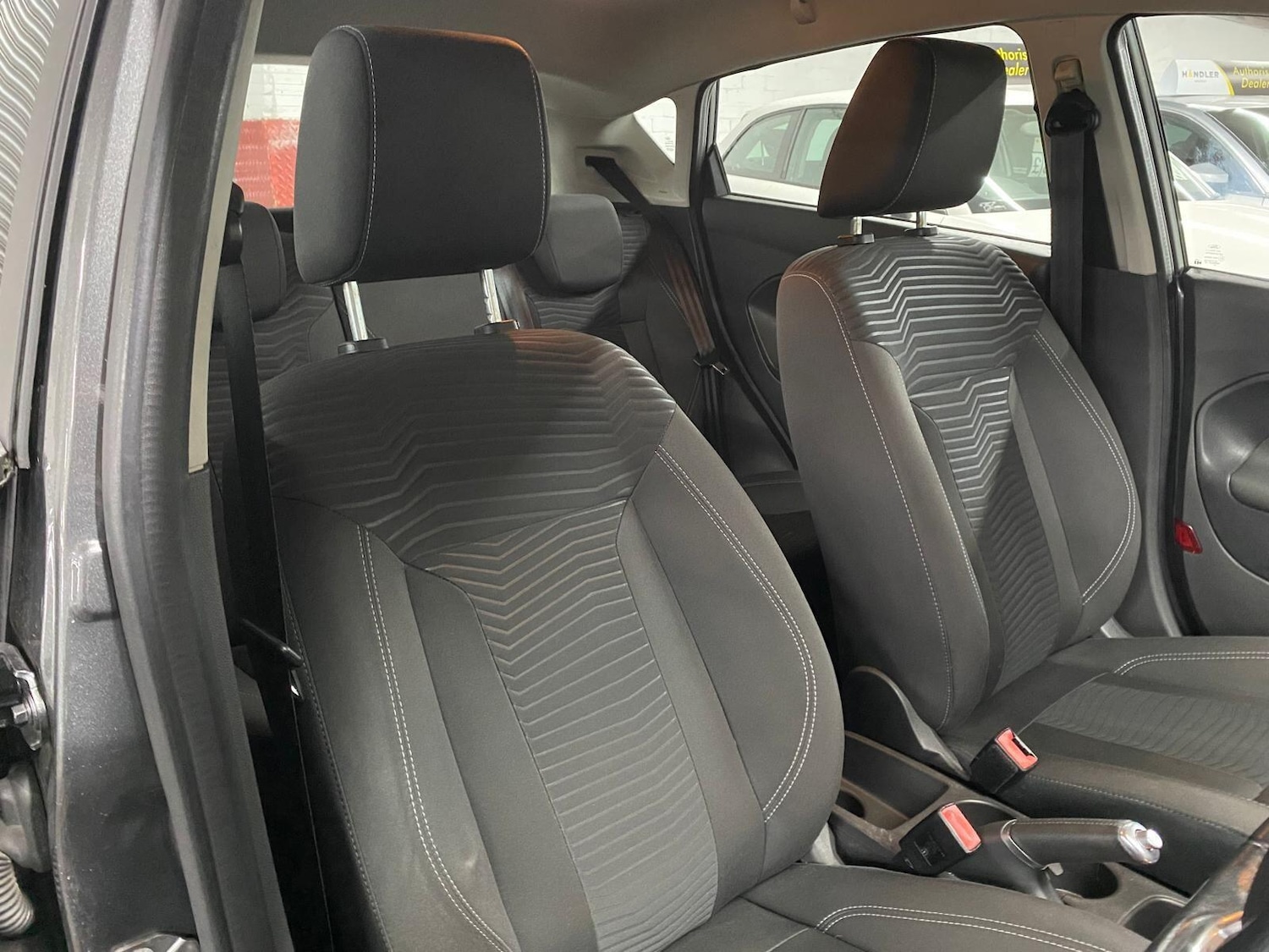 Used Ford Fiesta 2017 for sale - 76295852: Photo 11