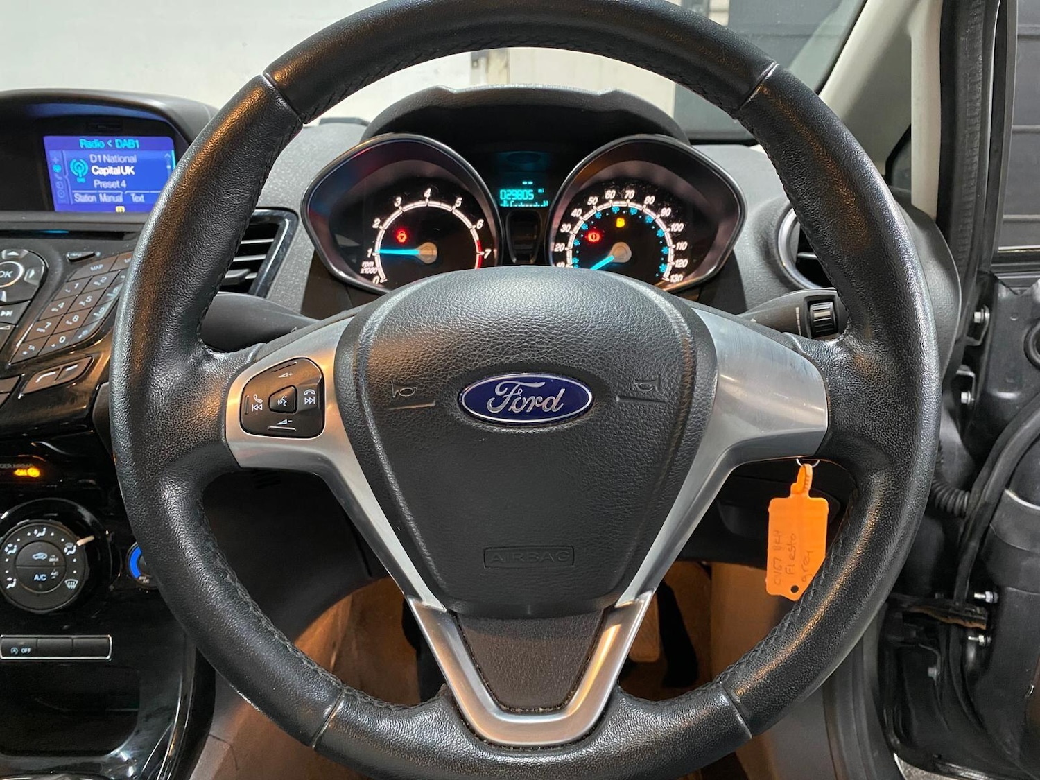 Used Ford Fiesta 2017 for sale - 76295852: Photo 15
