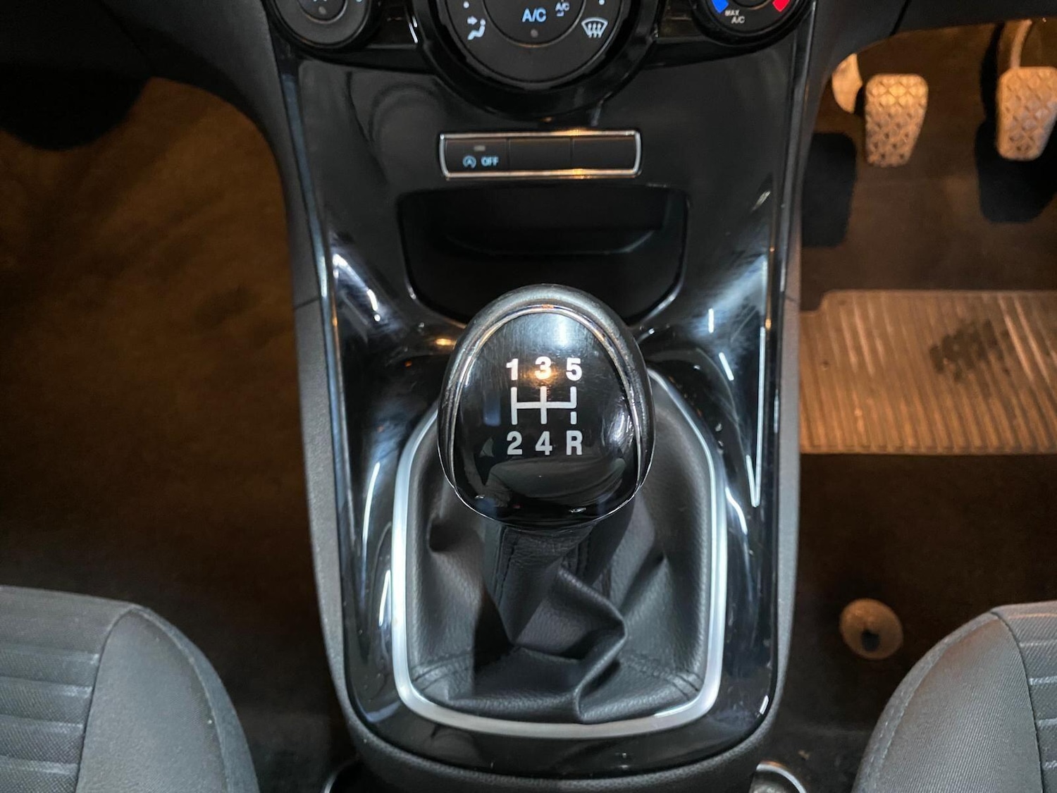 Used Ford Fiesta 2017 for sale - 76295852: Photo 19