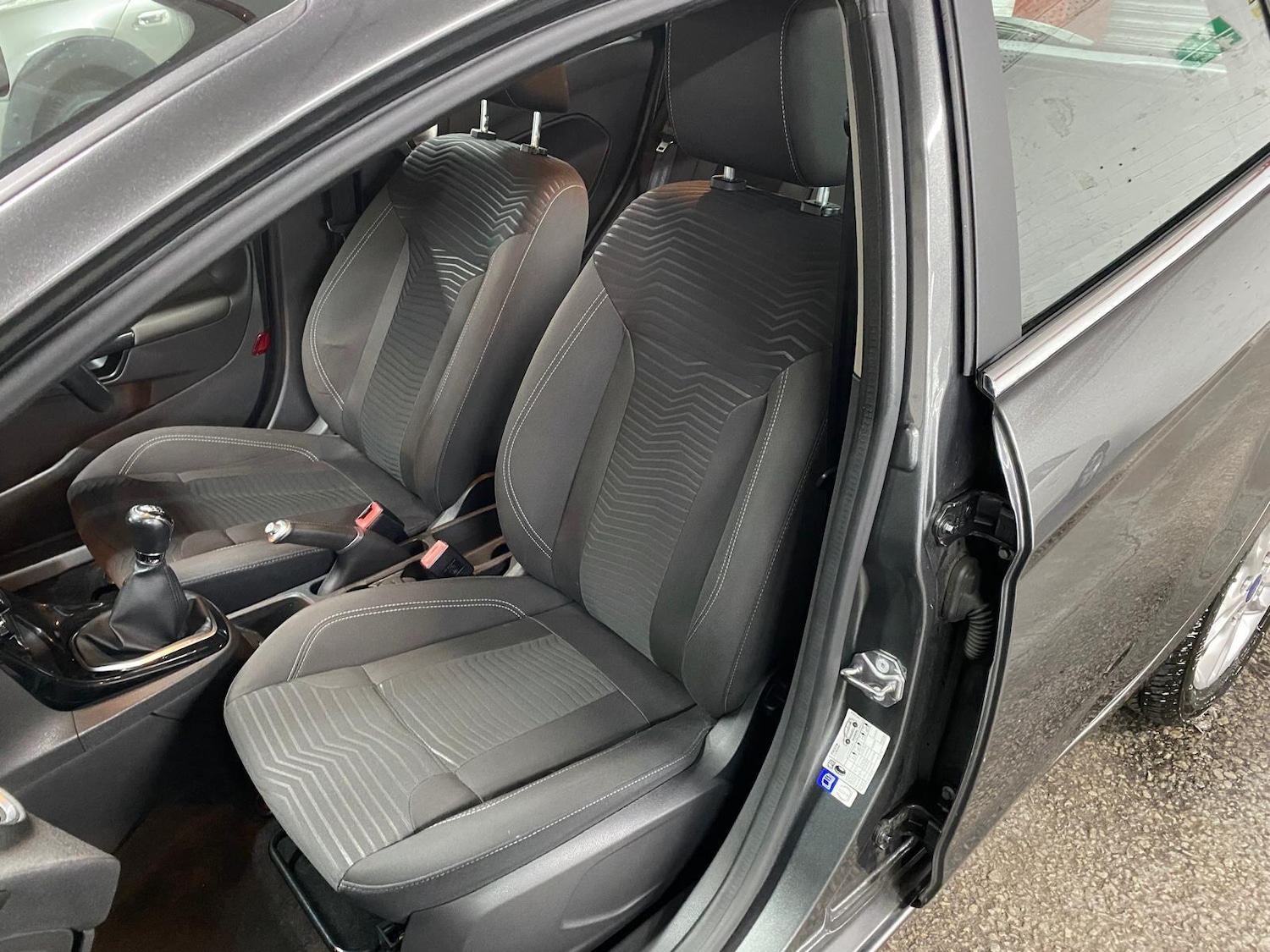 Used Ford Fiesta 2017 for sale - 76295852: Photo 43