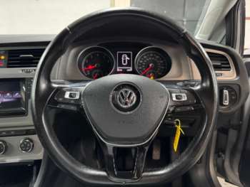 Used Volkswagen Golf 2014 for sale - 74909364: Photo