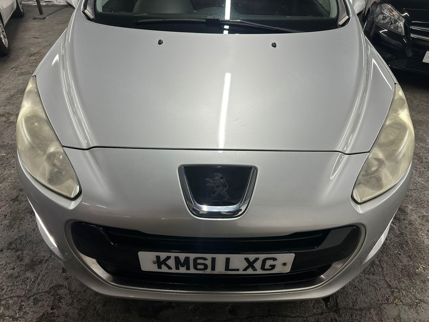 Used Peugeot 308 2011 for sale - 77412163: Photo 2