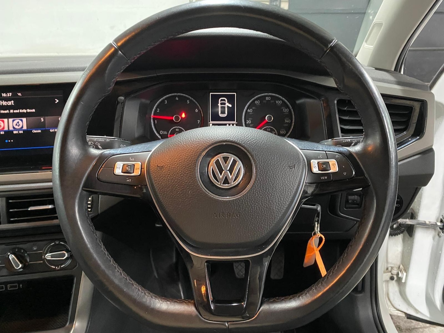 Used Volkswagen Polo 2018 for sale - 76094533: Photo 15