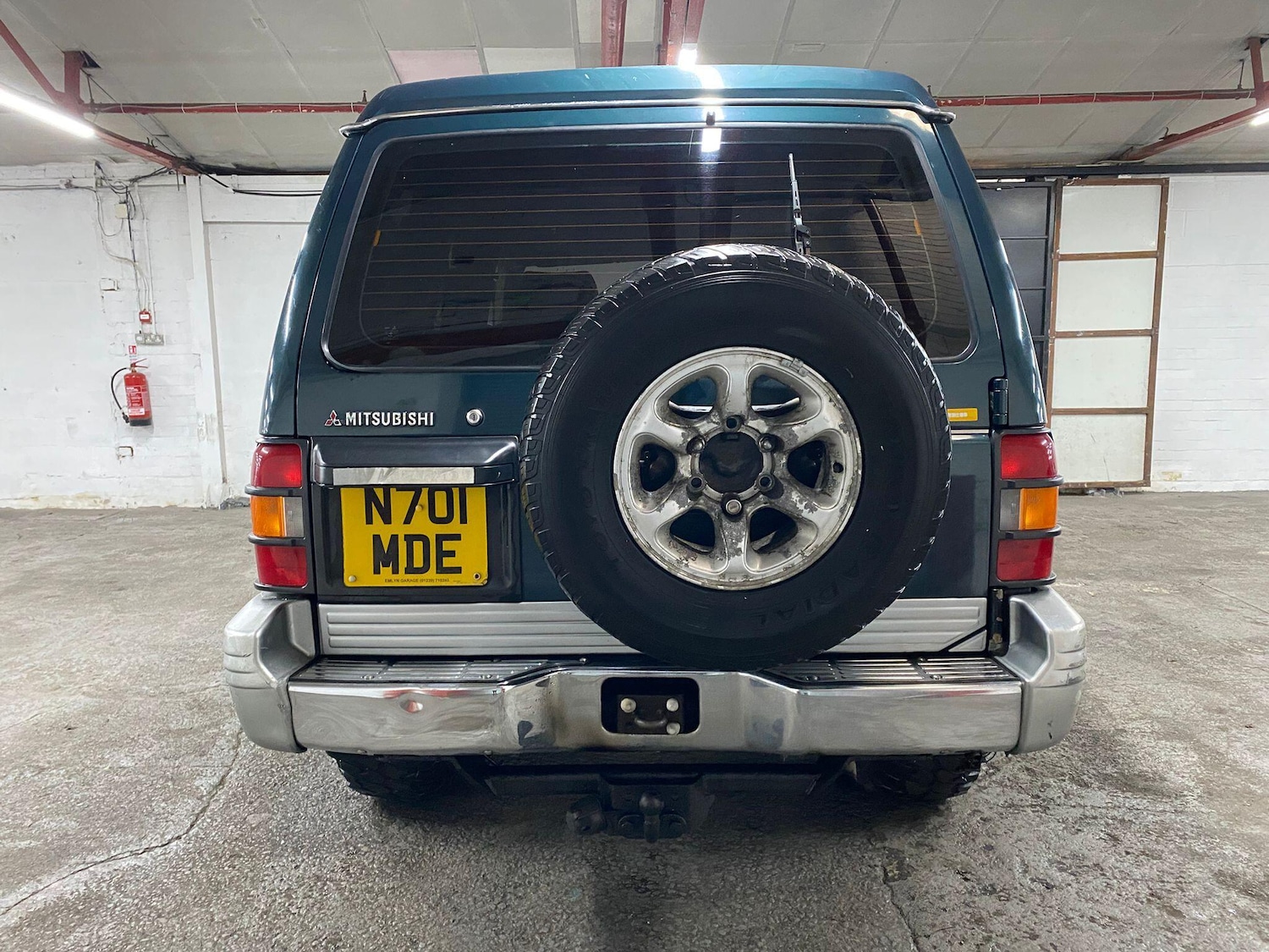 Used Mitsubishi Pajero 2004 for sale - 76317779: Photo 12